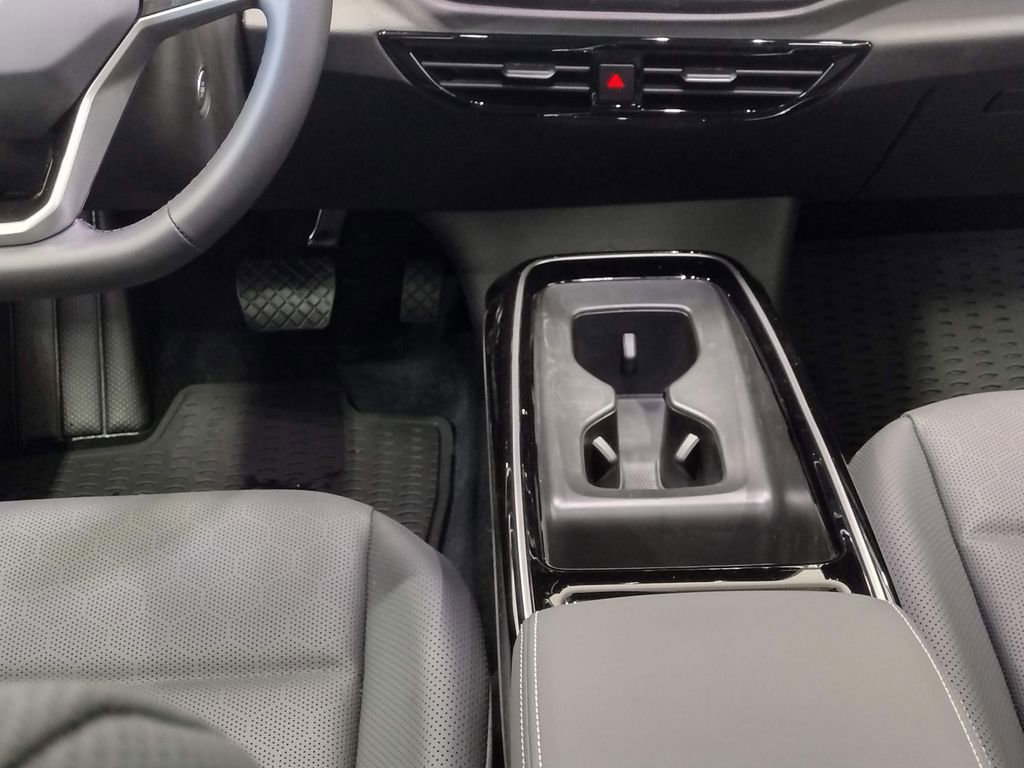 New 2026 Volkswagen ID.4 Pro S Plus AWD/4WD image 36