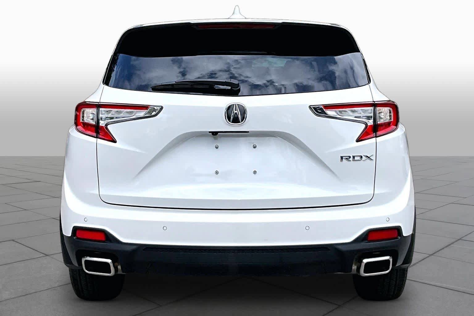 Used 2023 Acura RDX FWD w/ Technology Package image 5