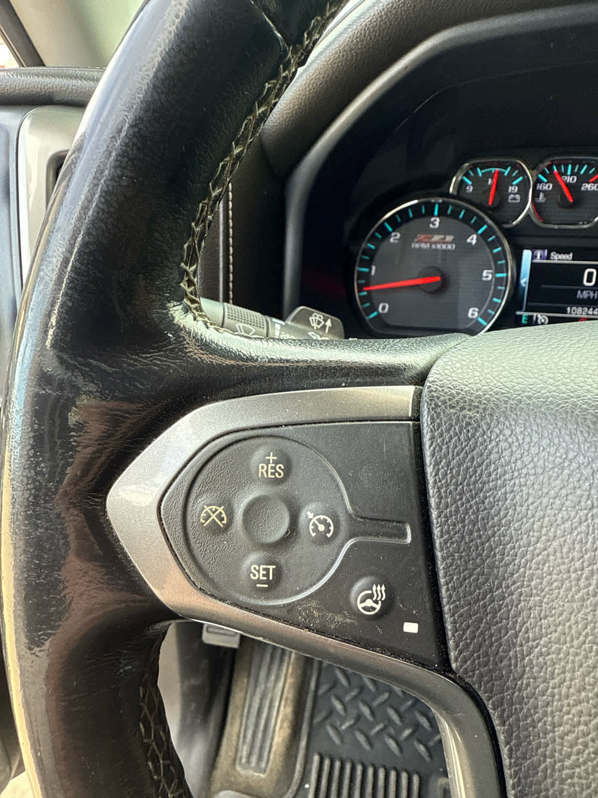 Used 2018 Chevrolet Silverado 1500 LTZ Z71 w/ LTZ Plus Package image 19