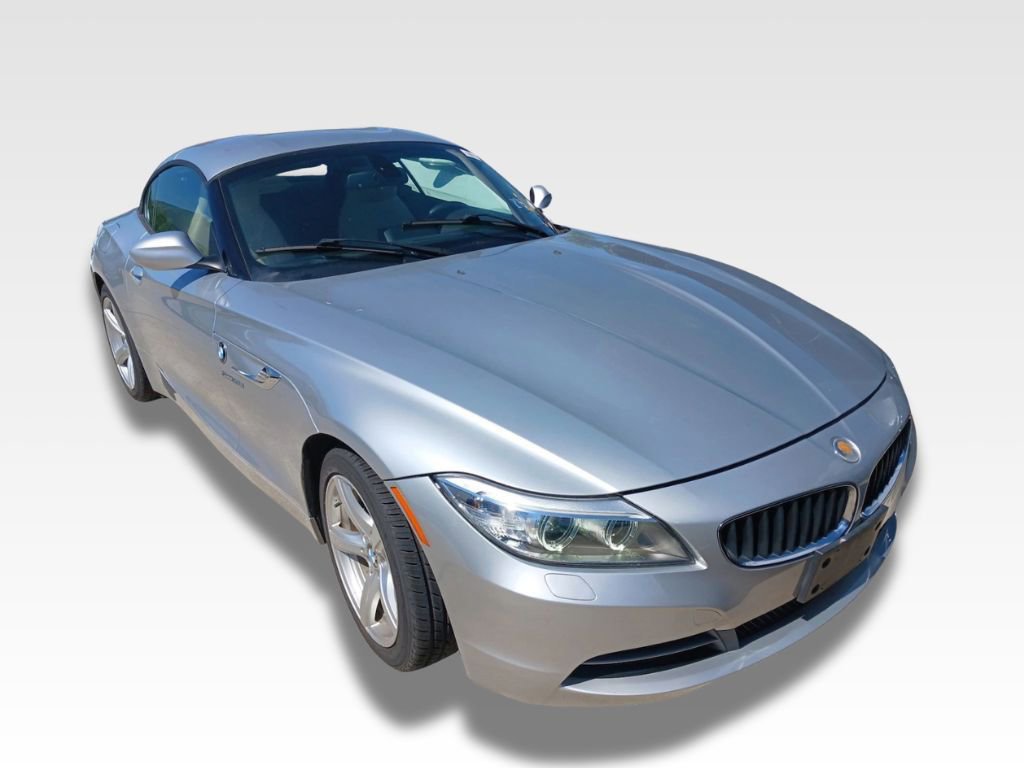 Used 2014 BMW Z4 sDrive28i RWD image 2