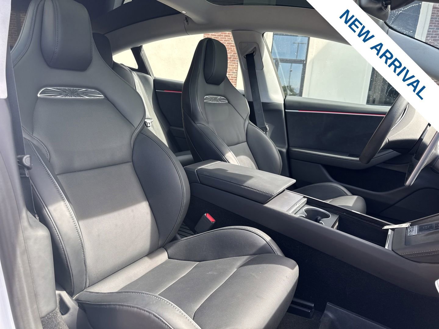 Used 2024 Tesla Model 3 Performance AWD/4WD image 9