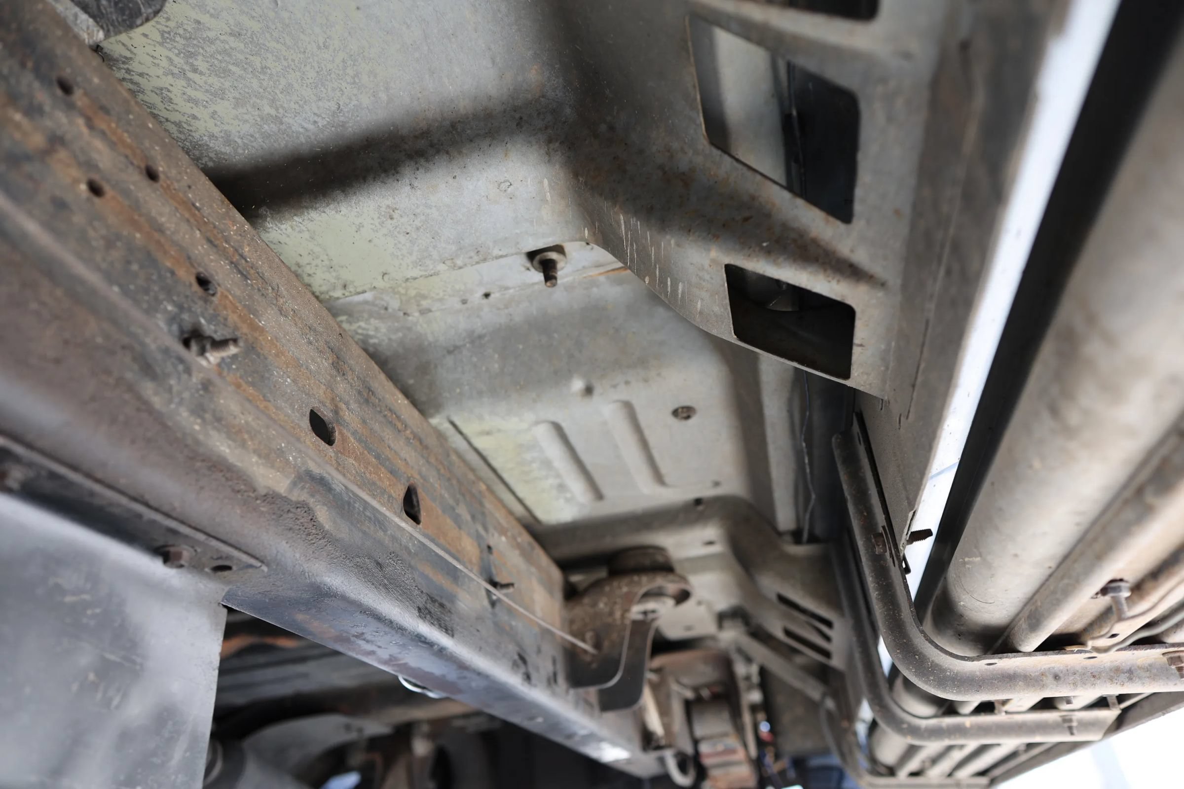 Used 2000 Ford Excursion Limited AWD/4WD image 18