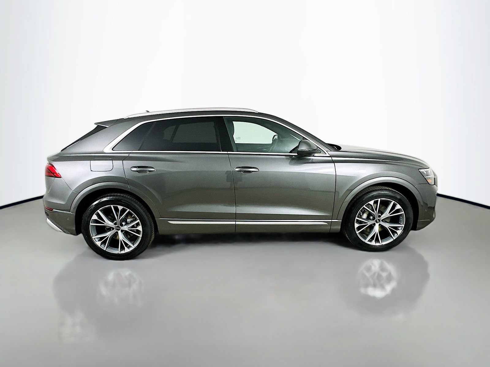 New 2026 Audi Q8 Premium Plus AWD/4WD image 4