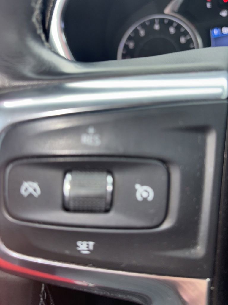 Used 2019 Chevrolet Blazer LT image 28