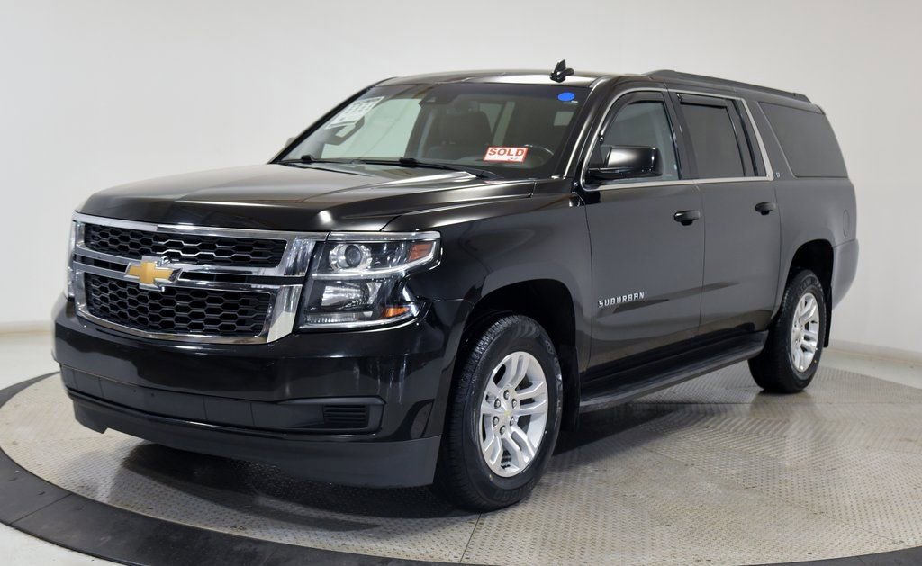 Used 2019 Chevrolet Suburban LT image 6
