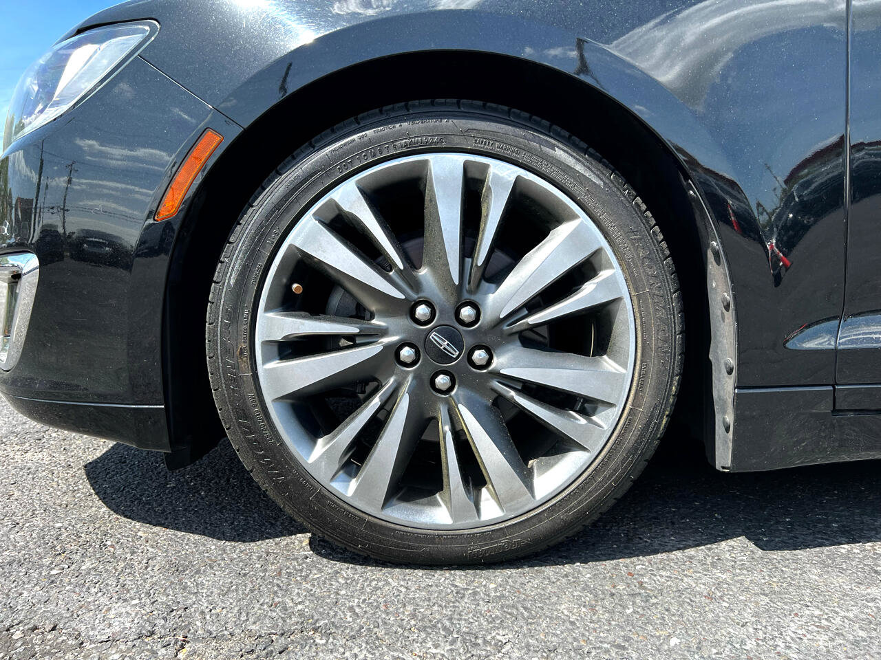 Used 2018 Lincoln MKZ Select w/ Select Plus Package image 27