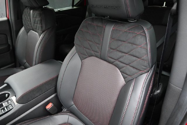 New 2026 Honda Pilot Black Edition image 18