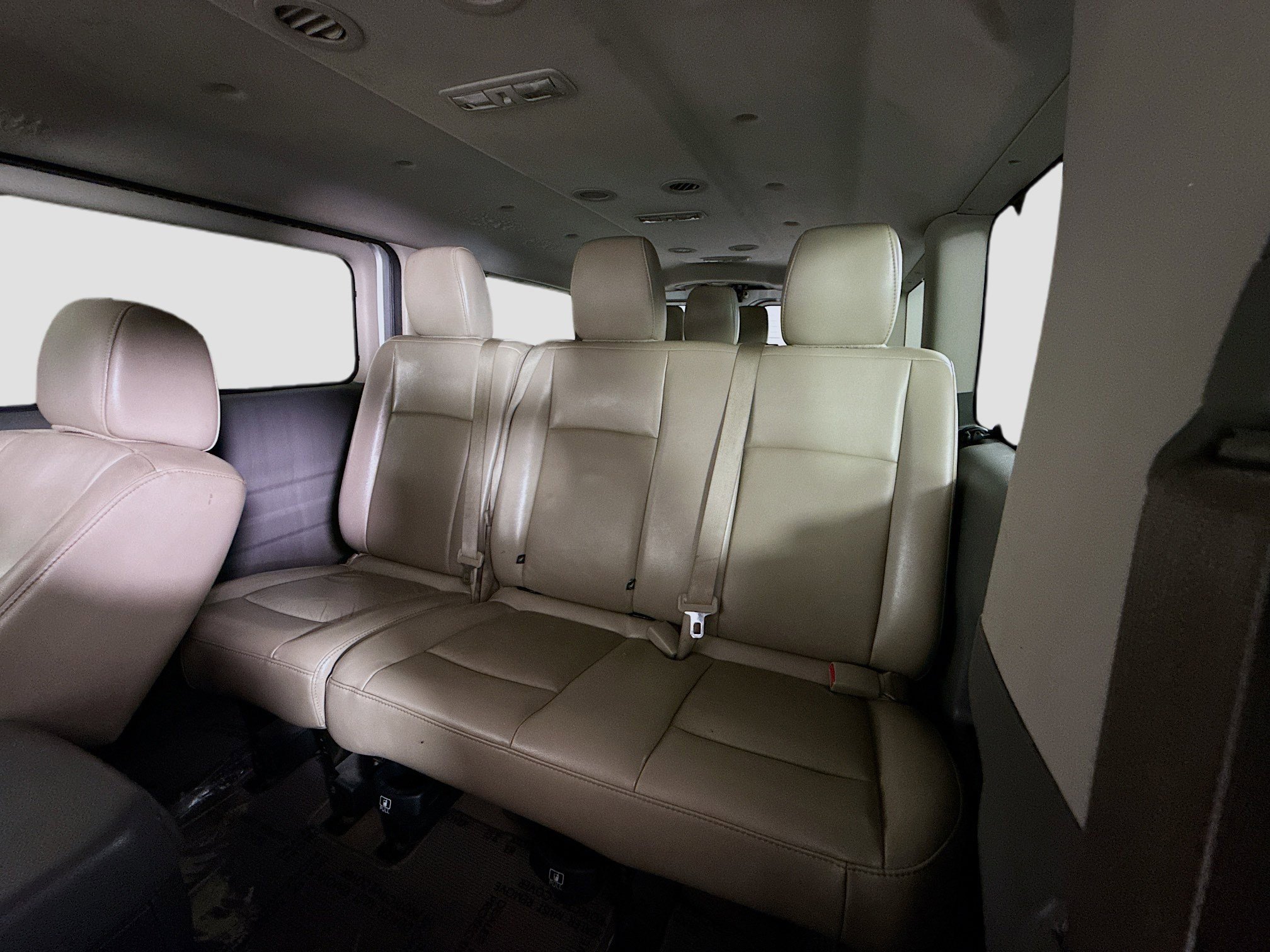 Used 2018 Nissan NV 3500 SL image 24