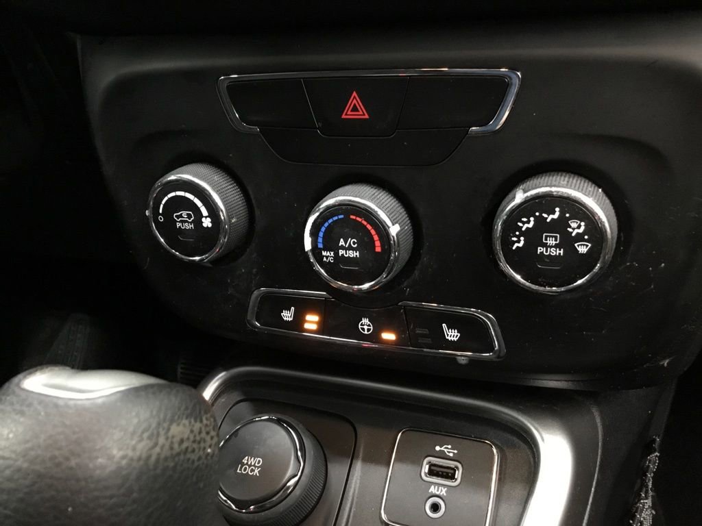 Used 2018 Jeep Compass Sport w/ Cold Weather Group image 22