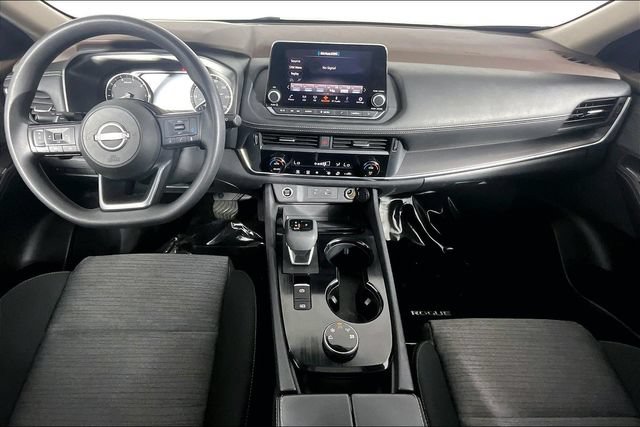 Used 2023 Nissan Rogue SV AWD/4WD image 17