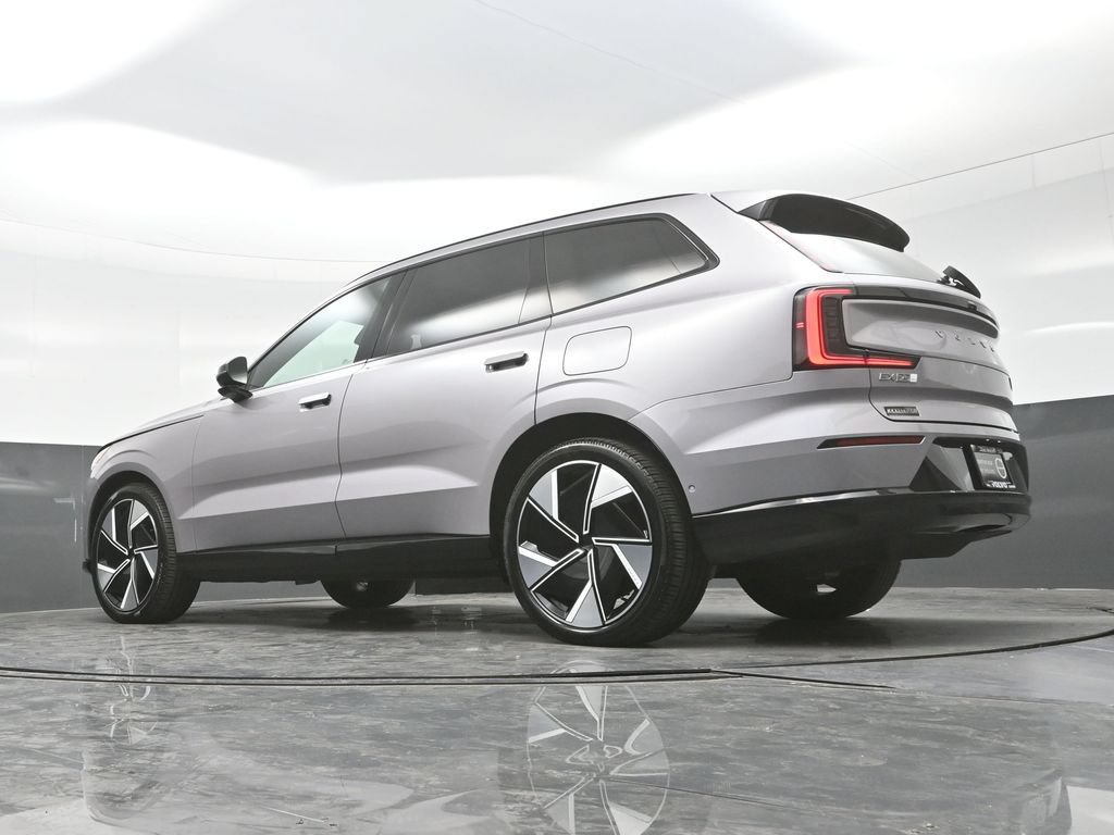 New 2026 Volvo EX90 Ultra AWD/4WD image 32