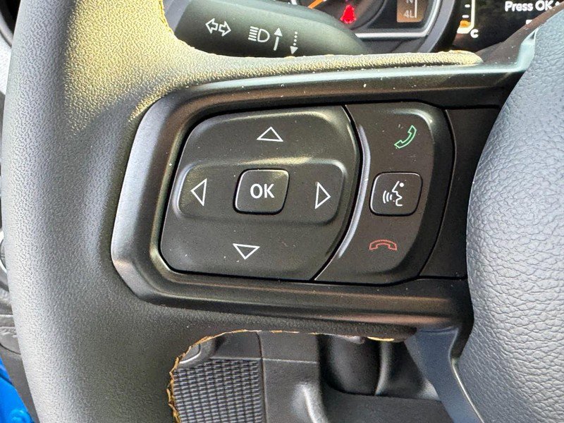 Used 2024 Jeep Gladiator Sport image 18