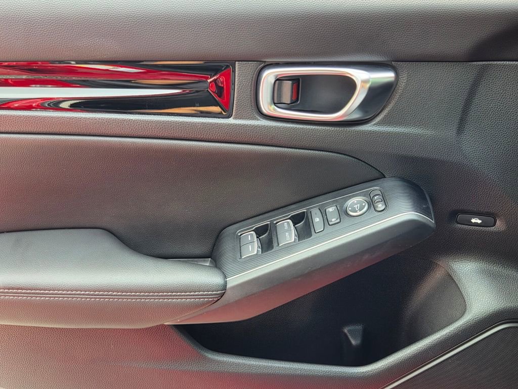 Certified 2024 Honda Civic Touring image 32