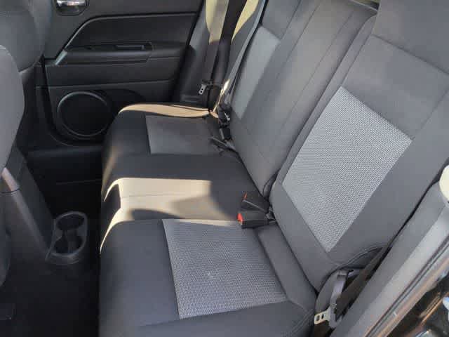 Used 2010 Jeep Patriot Sport AWD/4WD image 19