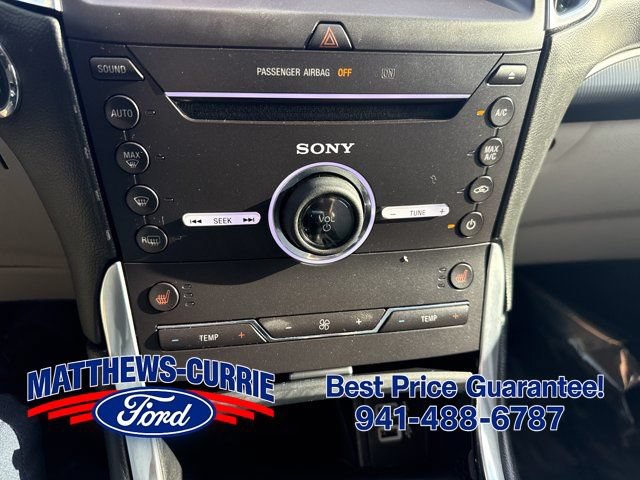 Used 2016 Ford Edge Titanium w/ Technology Package FWD image 21