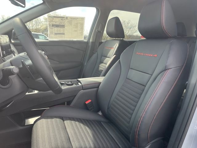 New 2026 Nissan Rogue SV image 15