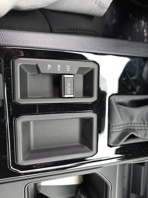 New 2026 Toyota Tundra SR image 21