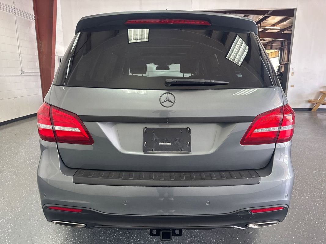 Used 2018 Mercedes-Benz GLS 550 4MATIC image 5