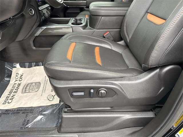Used 2023 GMC Sierra 2500 AT4 w/ AT4 Premium Plus Package image 10