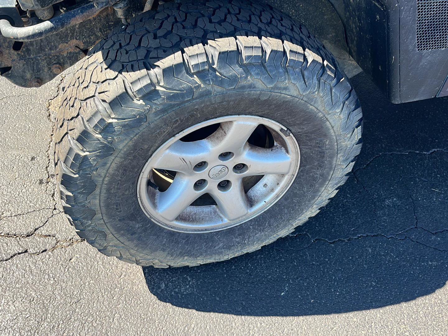 Used 2004 Jeep Wrangler X w/ Wheel Plus Group image 22