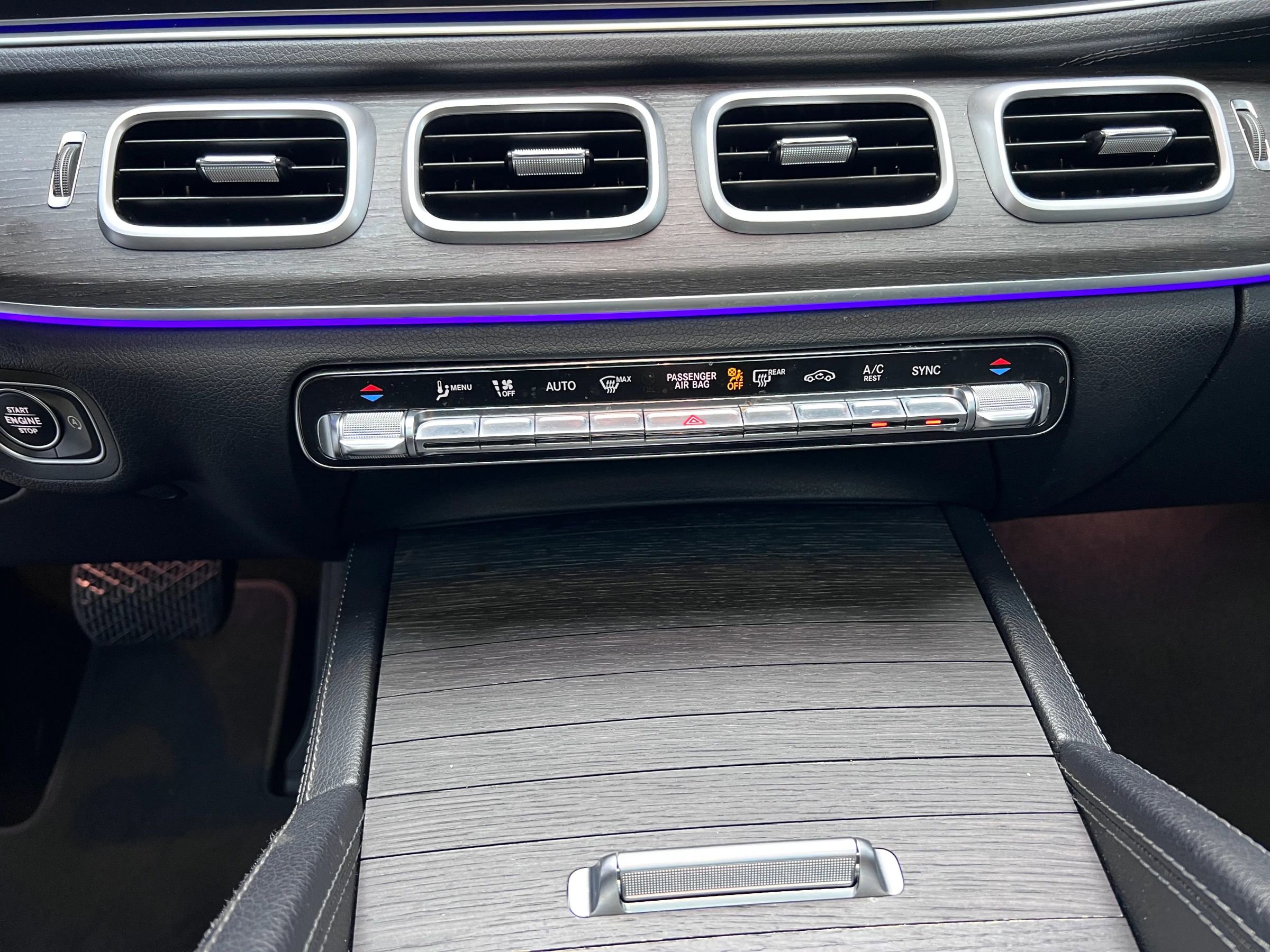 Used 2020 Mercedes-Benz GLS 450 4MATIC image 41