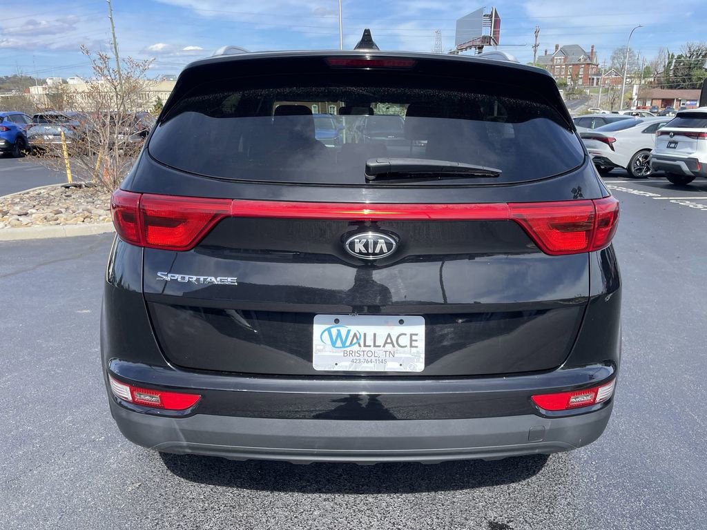 Used 2019 Kia Sportage LX w/ LX Popular Package AWD/4WD image 5