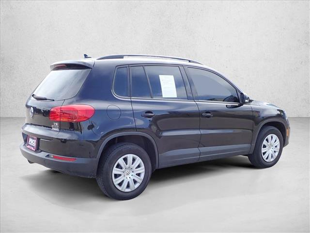 Used 2018 Volkswagen Tiguan Limited w/ Premium Package AWD/4WD image 4