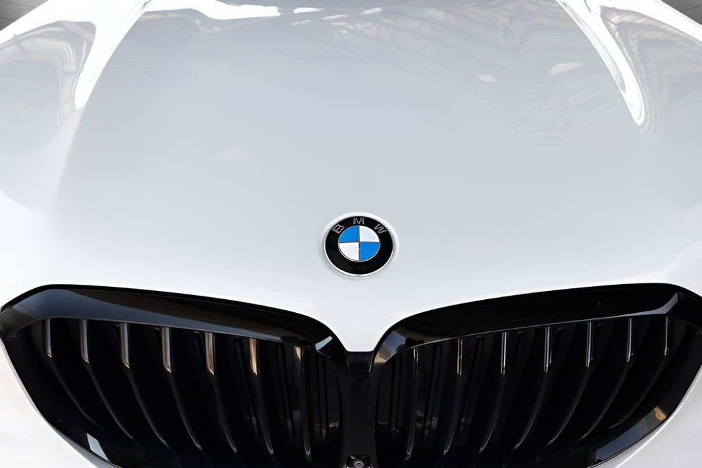 Used 2022 BMW X5 M50i w/ Executive Package AWD/4WD image 15