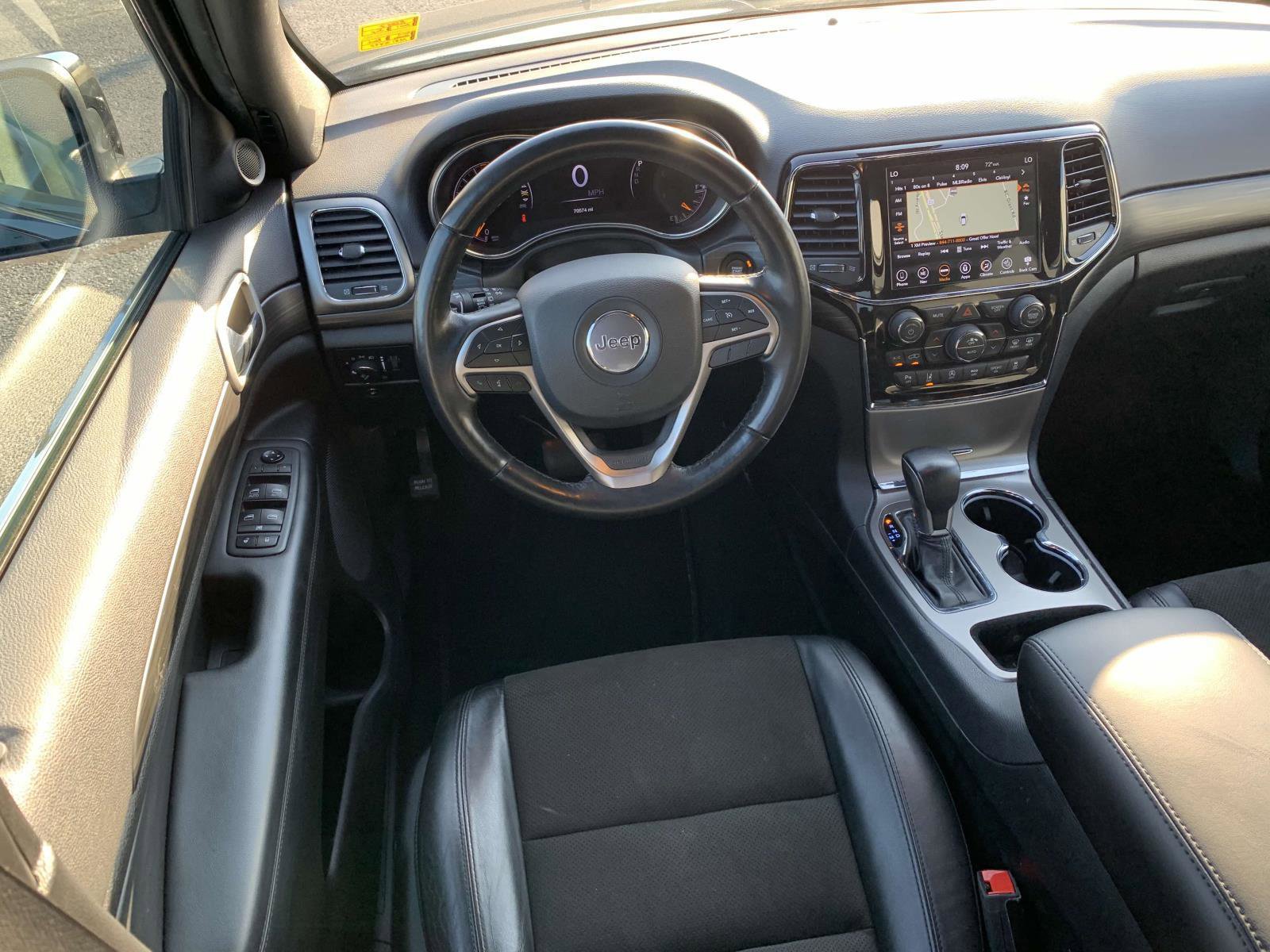 Used 2021 Jeep Grand Cherokee Laredo X image 5