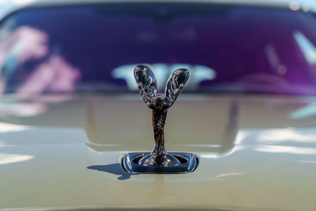 Used 2025 Rolls-Royce Cullinan Black Badge AWD/4WD image 21