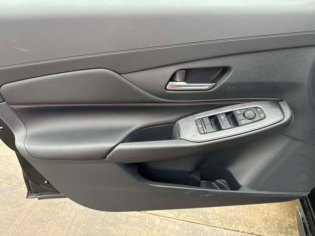 New 2026 Nissan Sentra SR w/ Floor Mat Package FWD image 22