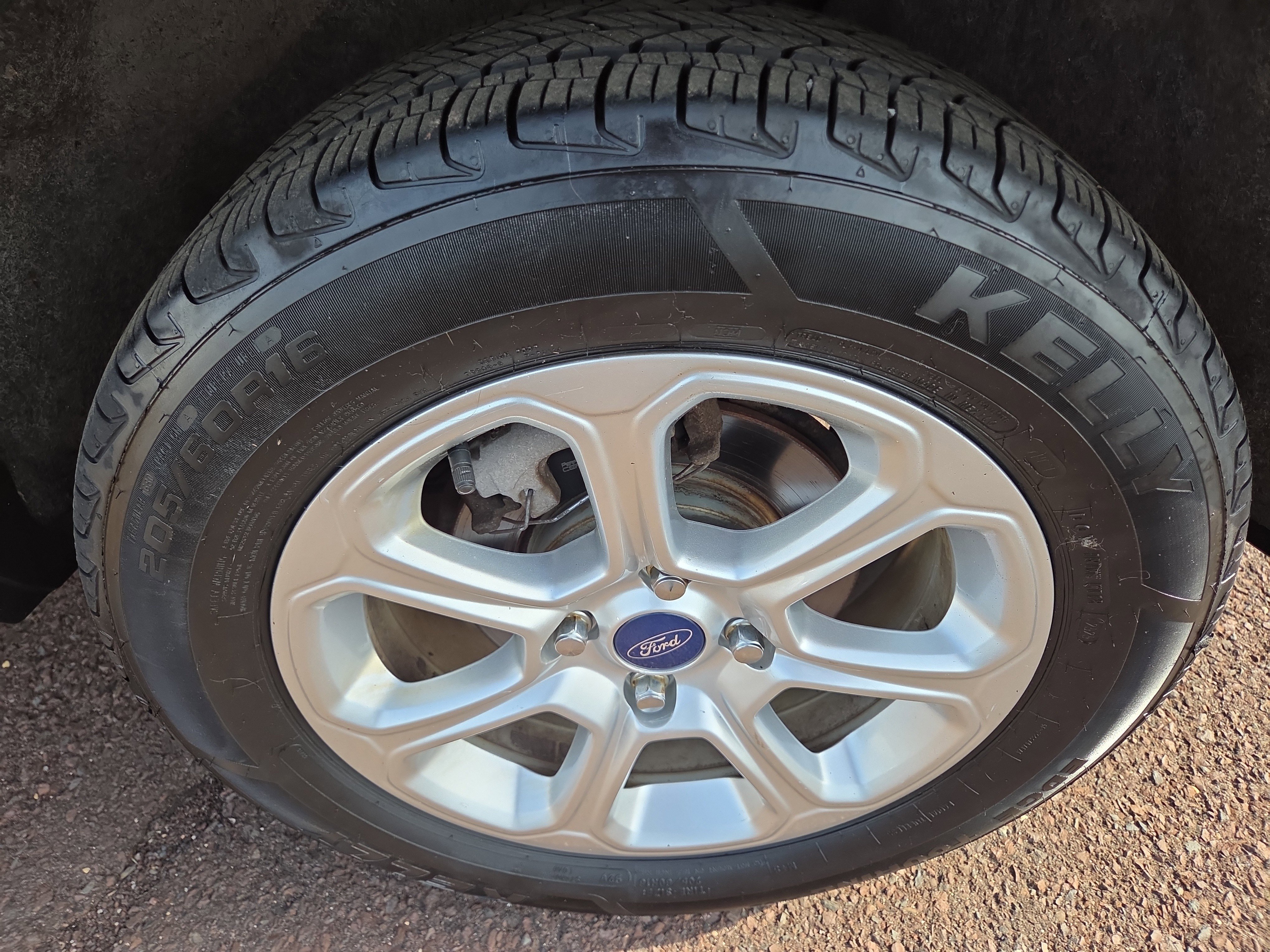 Used 2019 Ford EcoSport SE AWD/4WD image 11