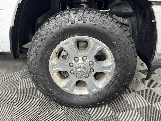 Used 2023 RAM 2500 Big Horn w/ Cold Weather Group image 6