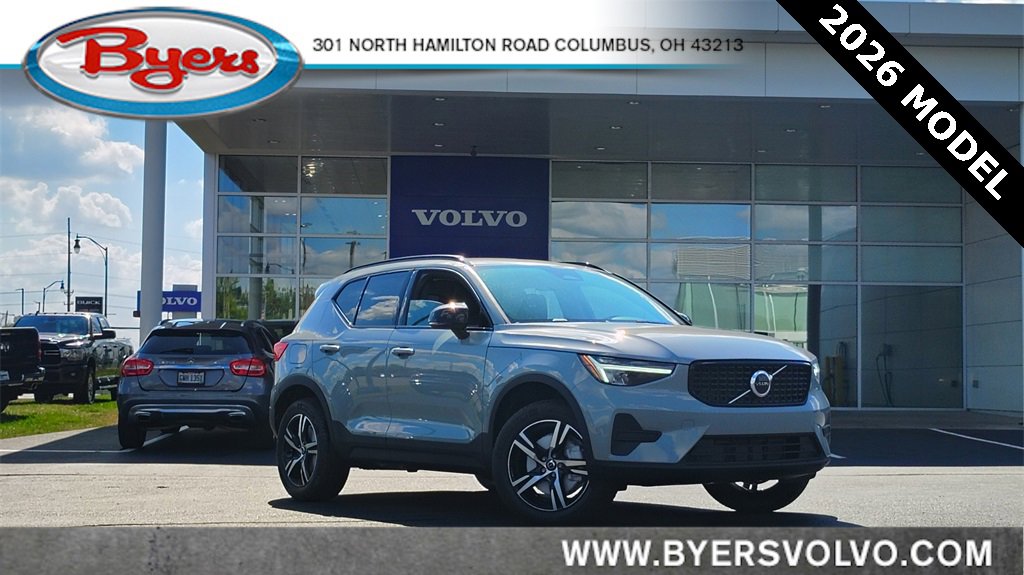 New 2026 Volvo XC40 B5 Core w/ Climate Package