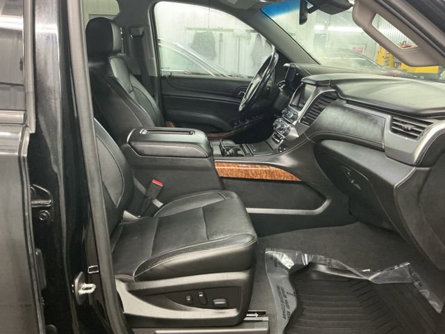 Used 2019 Chevrolet Suburban Premier image 22