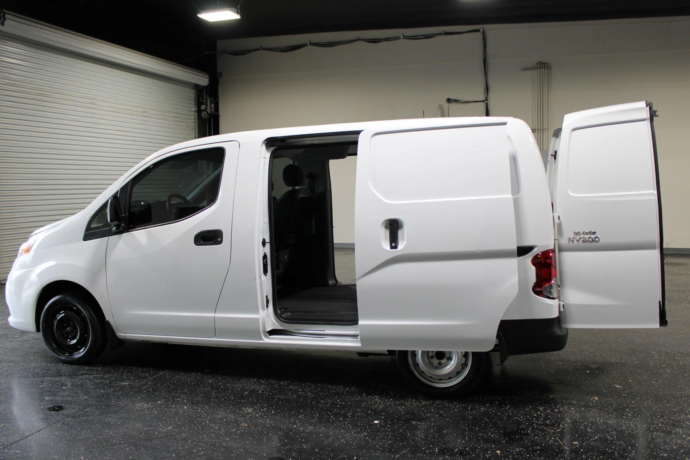 Used 2021 Nissan NV200 S FWD image 26
