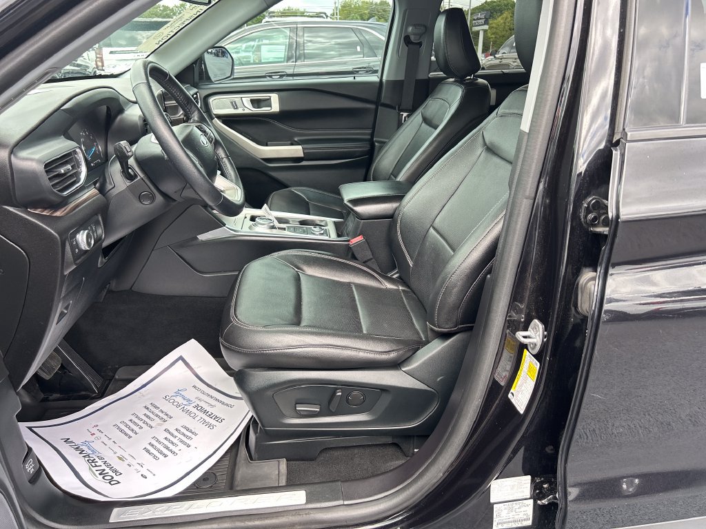 Used 2022 Ford Explorer Limited AWD/4WD image 13