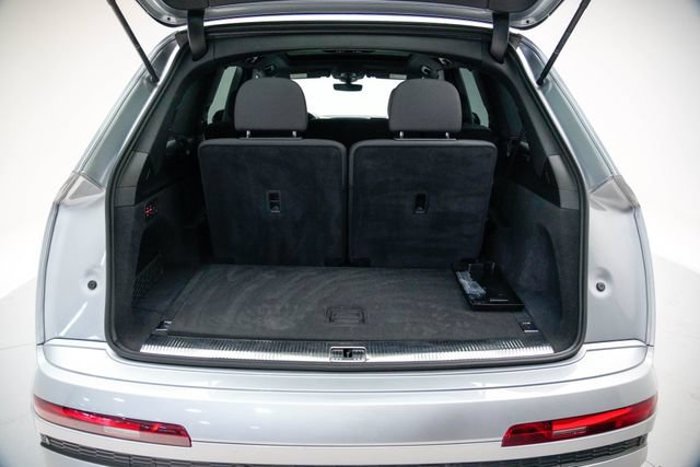 Used 2025 Audi Q7 3.0T Premium Plus AWD/4WD image 13