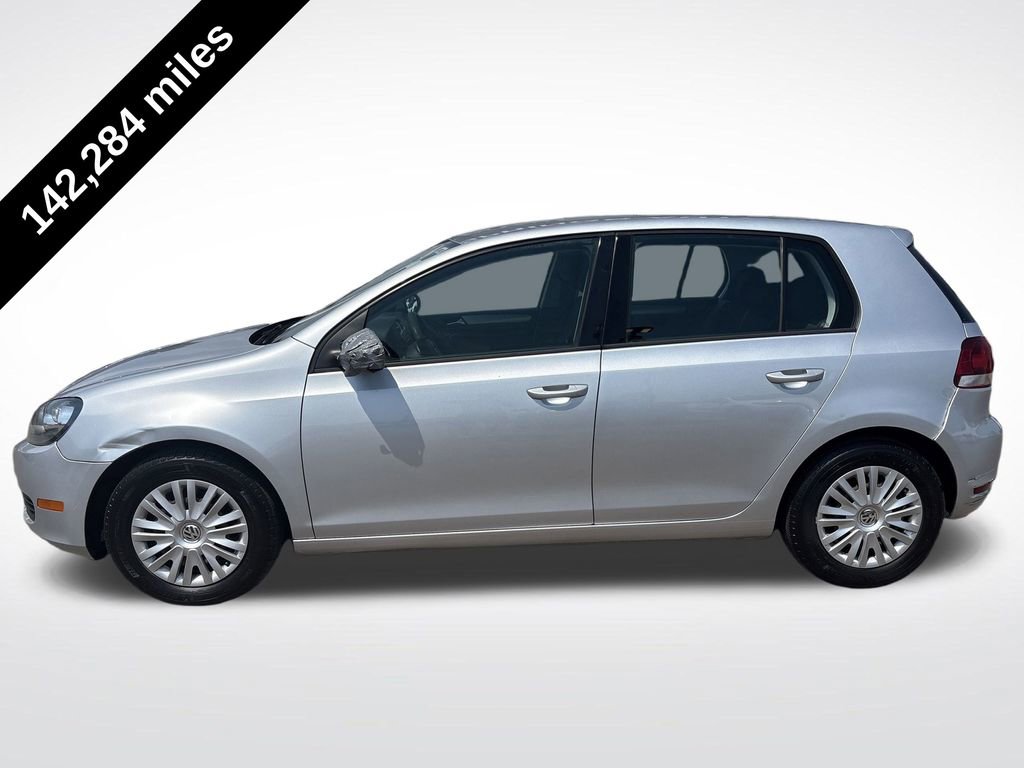Used 2013 Volkswagen Golf 4-Door image 3