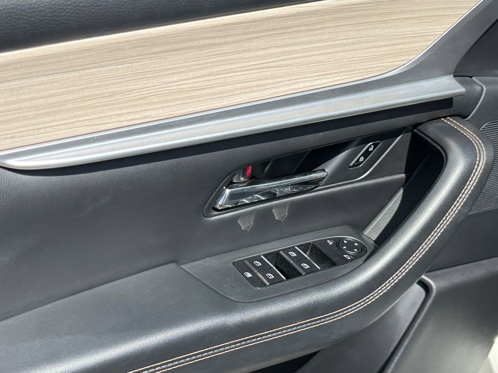 Used 2024 MAZDA CX-90 Plug-In Hybrid w/ Preferred image 10