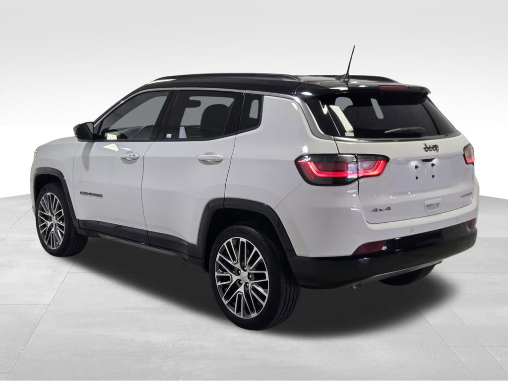 Certified 2024 Jeep Compass Limited w/ Elite Group AWD/4WD image 22
