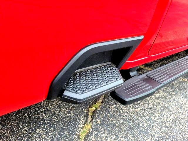 Used 2025 Chevrolet Silverado 2500 Custom image 12