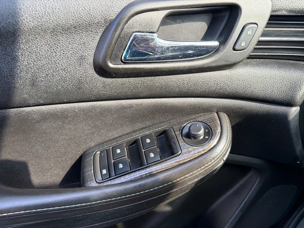 Used 2015 Chevrolet Malibu LT w/ Power Convenience Package FWD image 14