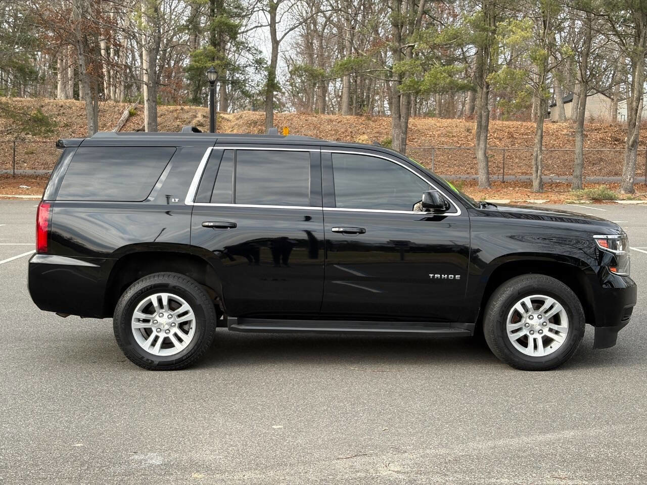 Used 2018 Chevrolet Tahoe LT image 5