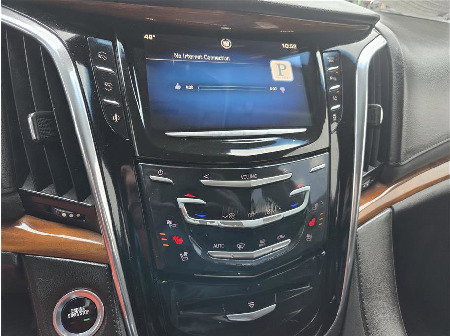 Used 2015 Cadillac Escalade ESV Premium image 13