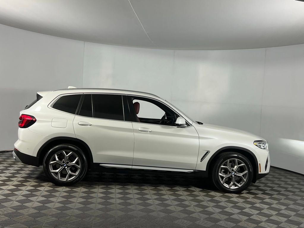 Used 2024 BMW X3 xDrive30i w/ Convenience Package w/ZPA image 5