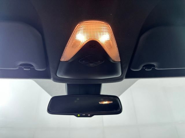 Used 2019 Toyota C-HR XLE image 24