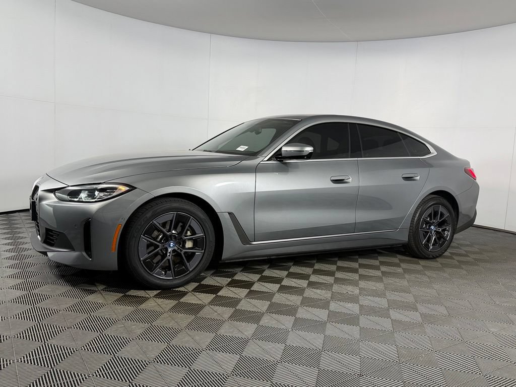 Used 2023 BMW i4 eDrive40 w/ Premium Package RWD image 3
