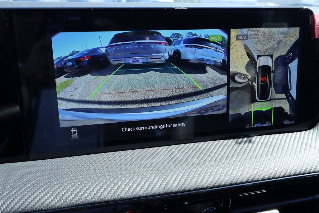 New 2026 Nissan Kicks SR w/ Cold Weather Package image 4