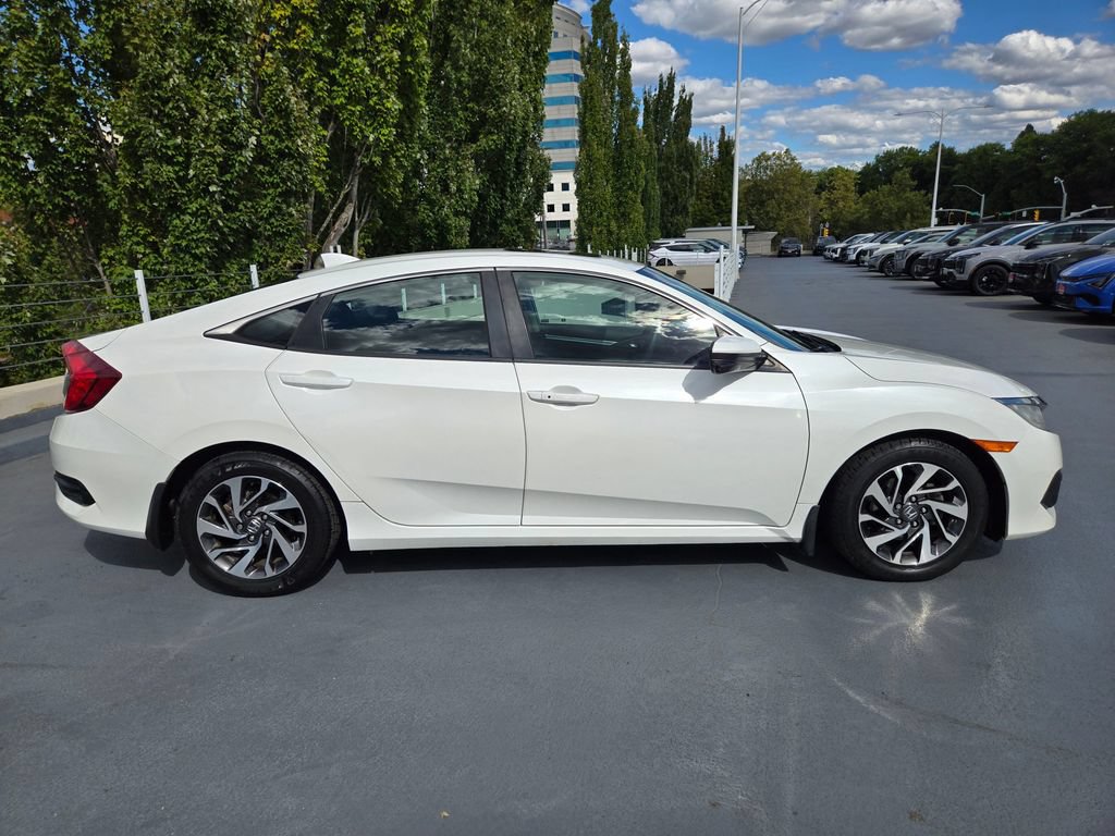 Used 2017 Honda Civic EX image 2